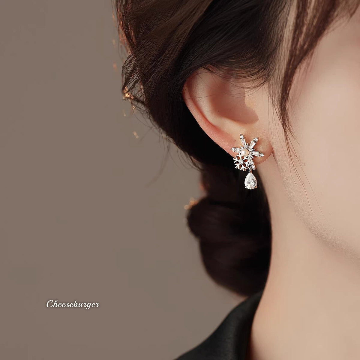 Snowflake Zircon Teardrop Pearl Drop Earrings